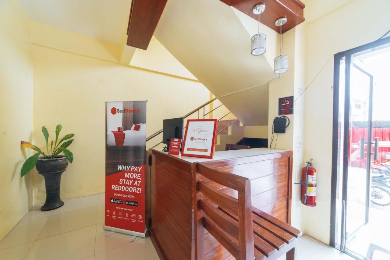Reddoorz @ D Maagma Street Hotel Kalibo Luaran gambar